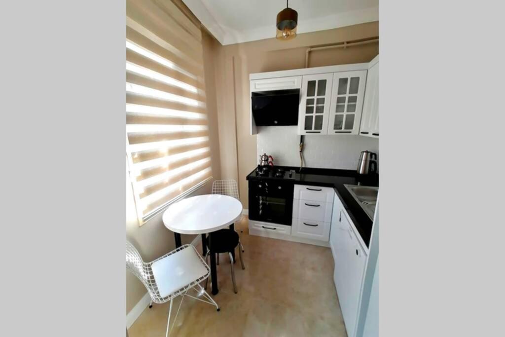Khalkedon Flat 2 - Kadikoey'Deki Konaklama Adresiniz Istambul Exterior foto